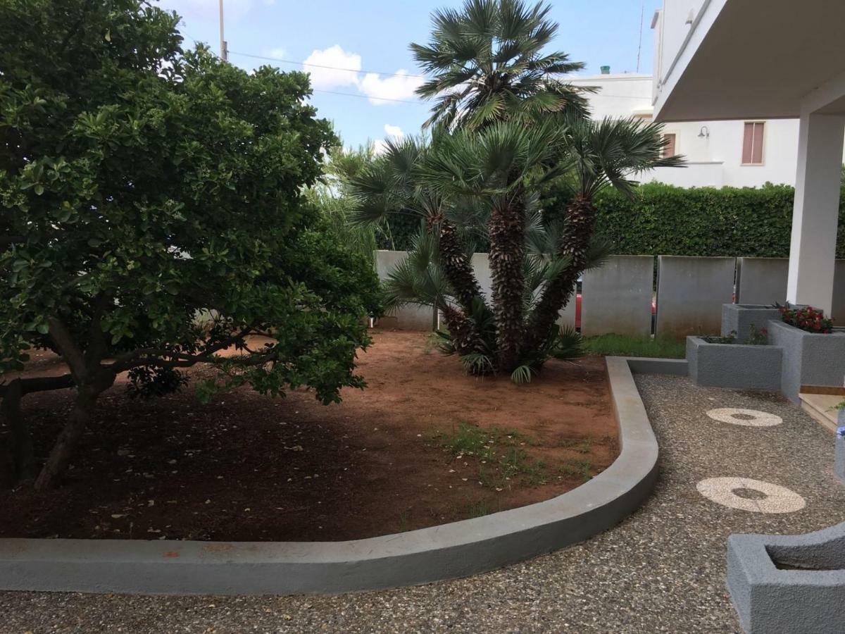 Villa Dimora Del Sole à Porto Cesareo Extérieur photo